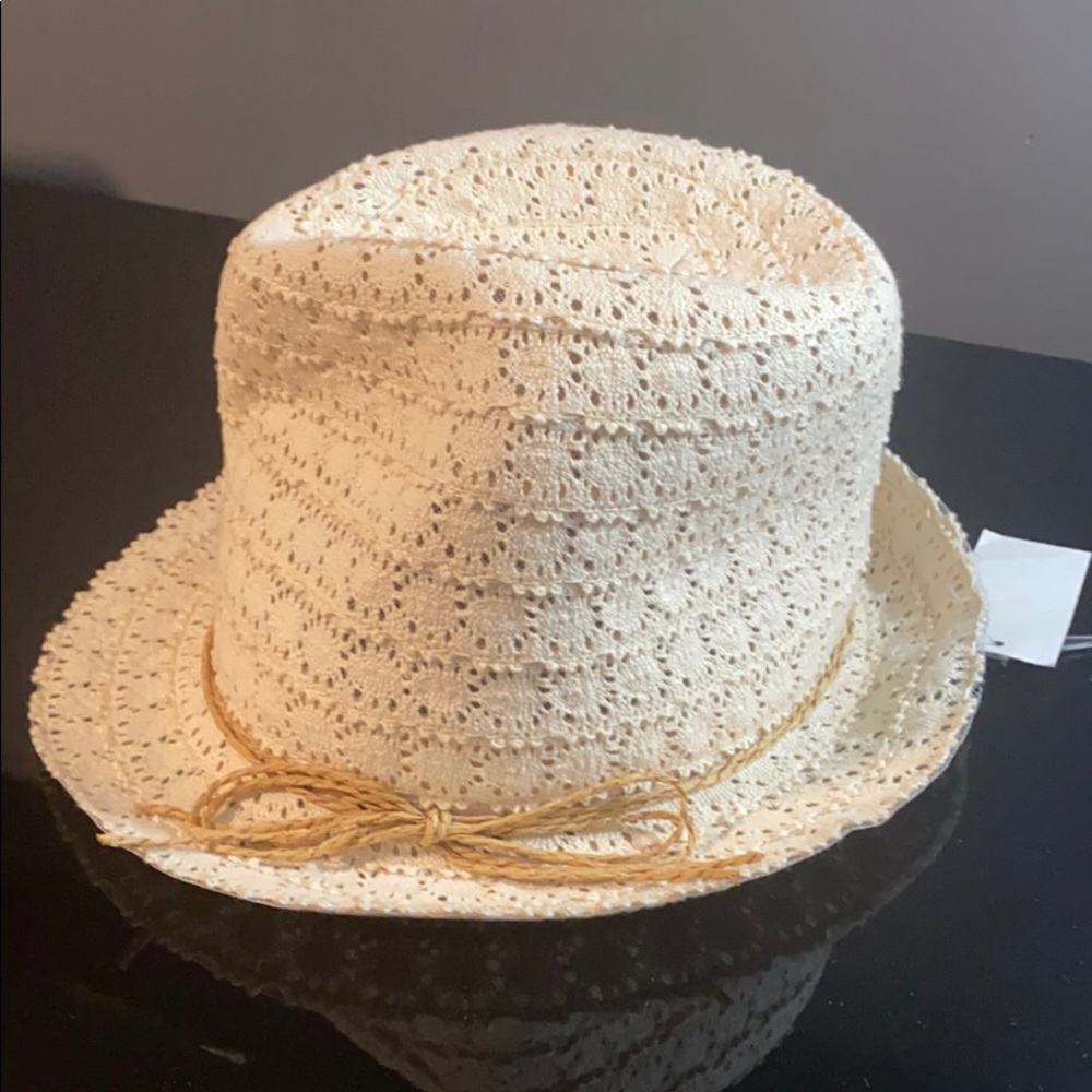 Beige straw hat
